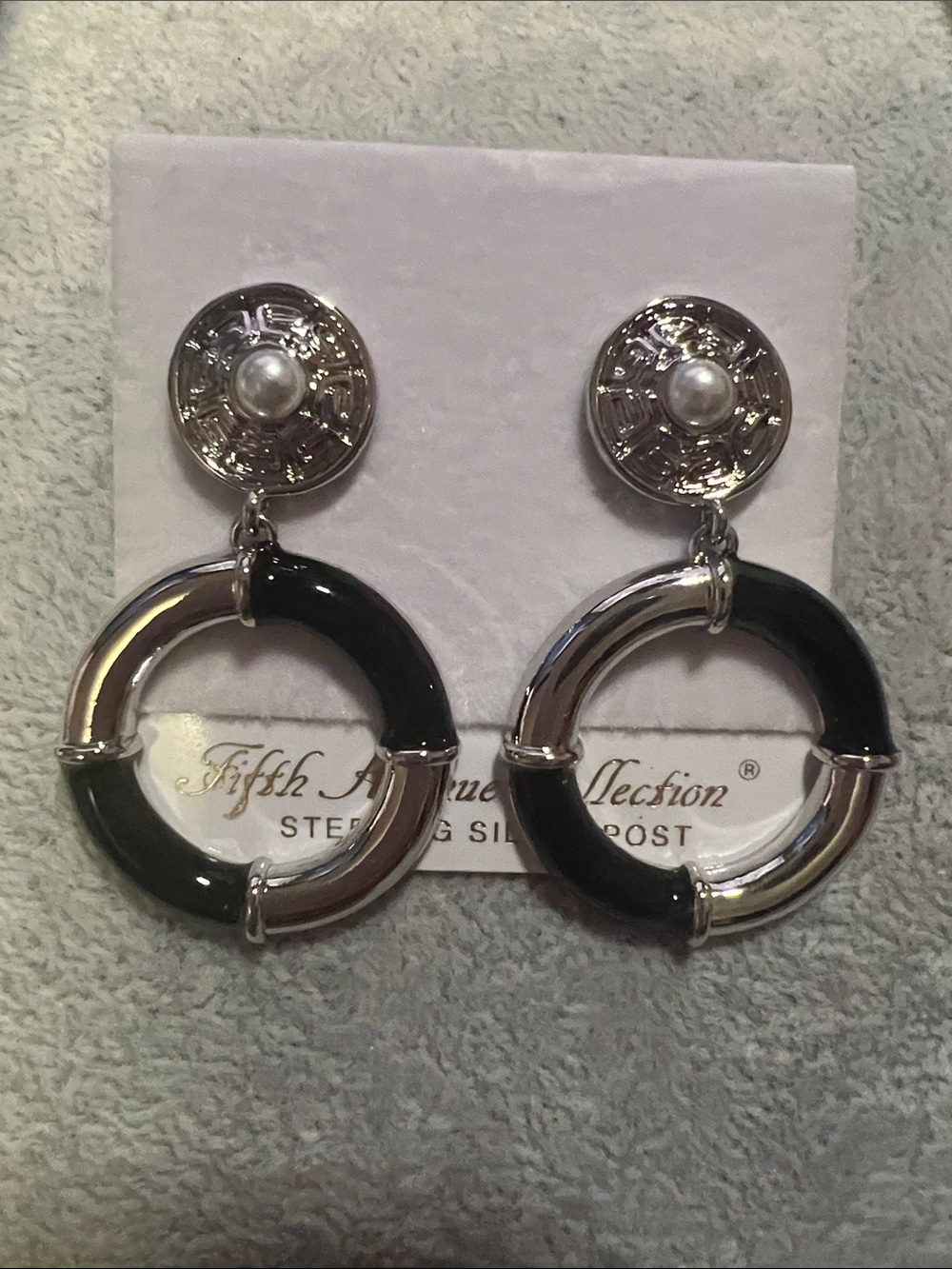Silver and Black Circular Drop Earrings with Pearl Studs
